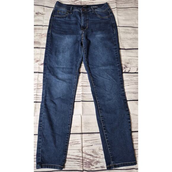 Curve Appeal Sz 8/29 High-Rise Minimalist Jegging Medium Wash Stretch Denim - Picture 1 of 11